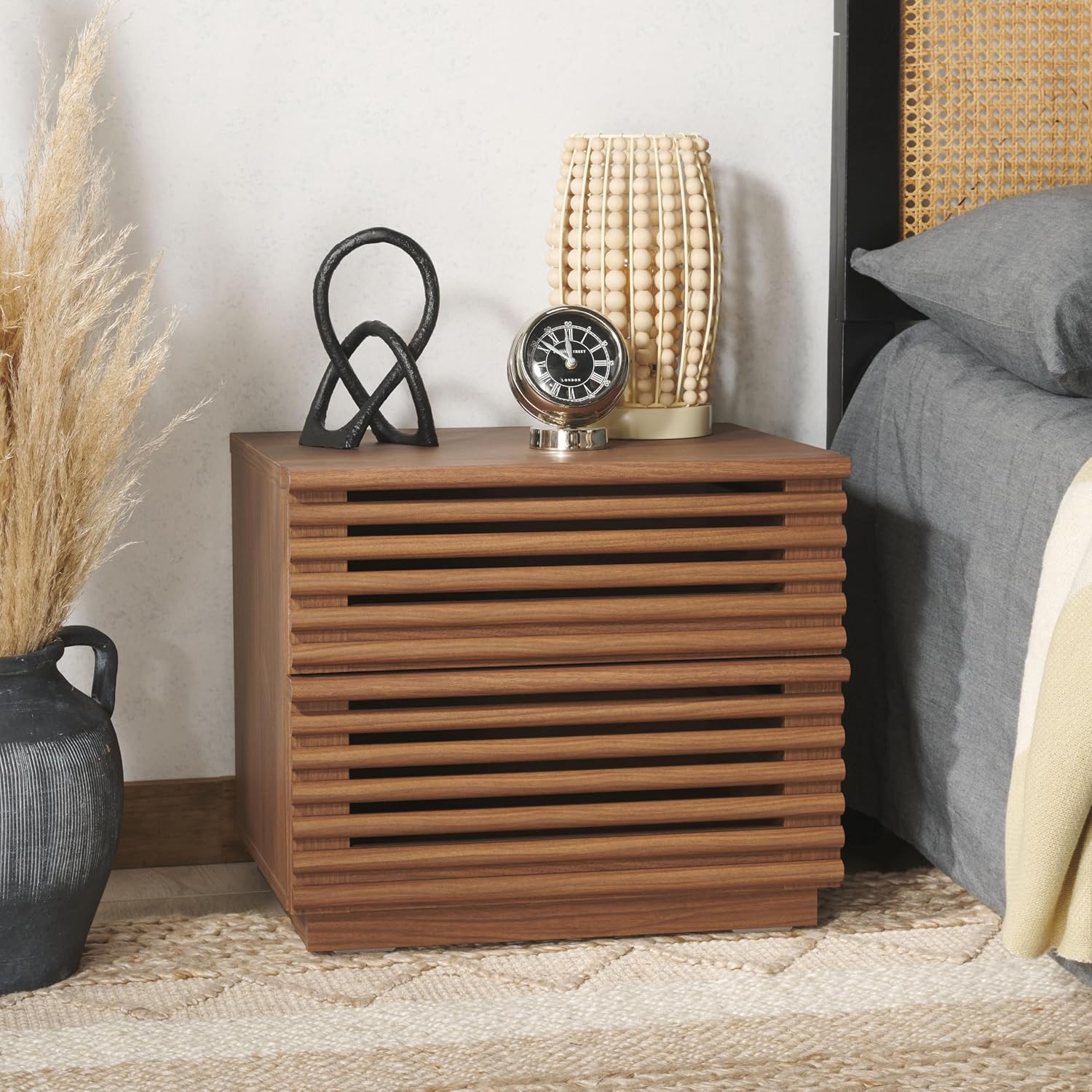 Averi Dark Walnut 2-Drawer Nig - đánh giá và giá Solid Wood Nightstand 2 Drawers